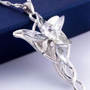 Elegant Silver Coloured Crystal Pendant Necklace